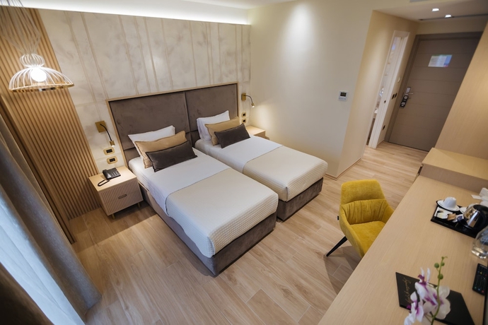 Imagen de la habitación del Hotel Gloria Palace, Durres. Foto 6