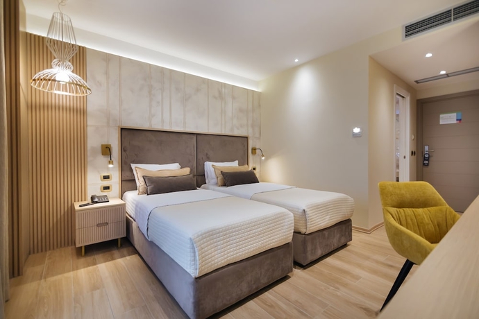 Imagen de la habitación del Hotel Gloria Palace, Durres. Foto 7