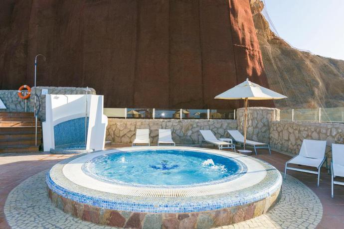 Imagen de los exteriores del Hotel Gloria Palace Royal and Spa. Foto 19