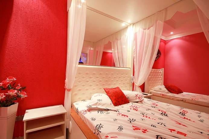 Imagen de la habitación del Hotel Gloria Plaza - Adults Only. Foto 10