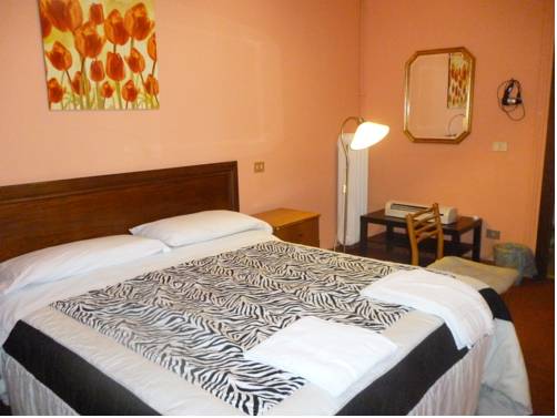 Imagen de la habitación del Hotel Gloria, Roma. Foto 4