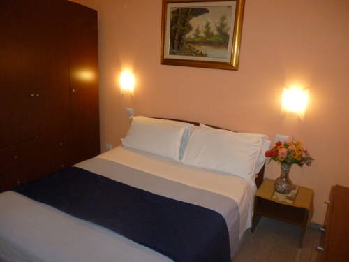 Imagen de la habitación del Hotel Gloria, Roma. Foto 9
