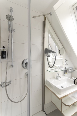 Imagen de la habitación del Hotel Gloria, Stuttgart. Foto 14