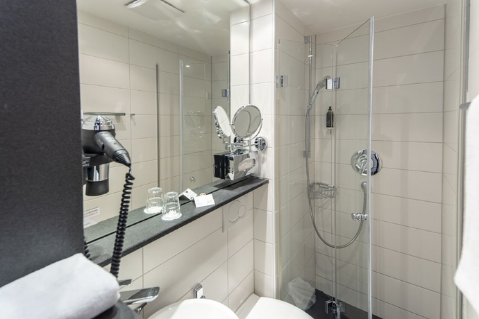 Imagen de la habitación del Hotel Gloria, Stuttgart. Foto 16