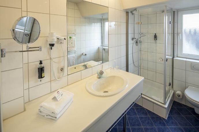 Imagen de la habitación del Hotel Gloria, Stuttgart. Foto 17