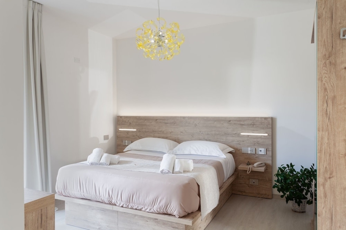 Imagen de la habitación del Hotel Glorian. Foto 8