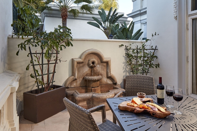 Imagen de la habitación del Hotel Glorietta Bay Inn Coronado Island. Foto 5