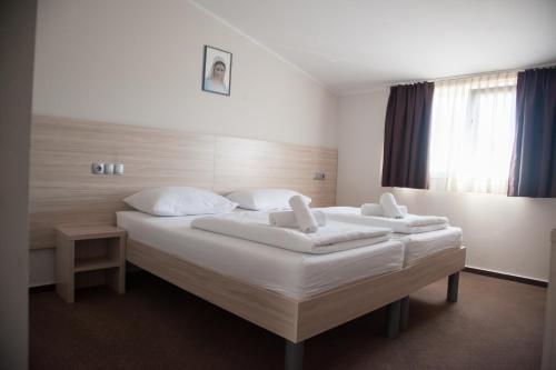 Imagen general del Hotel Glorija. Foto 17