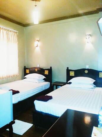 Imagen de la habitación del Hotel Glory. Foto 7