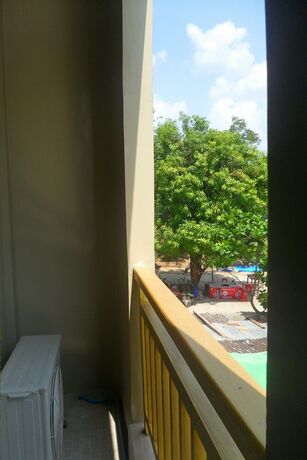 Imagen de la habitación del Hotel Glory. Foto 10