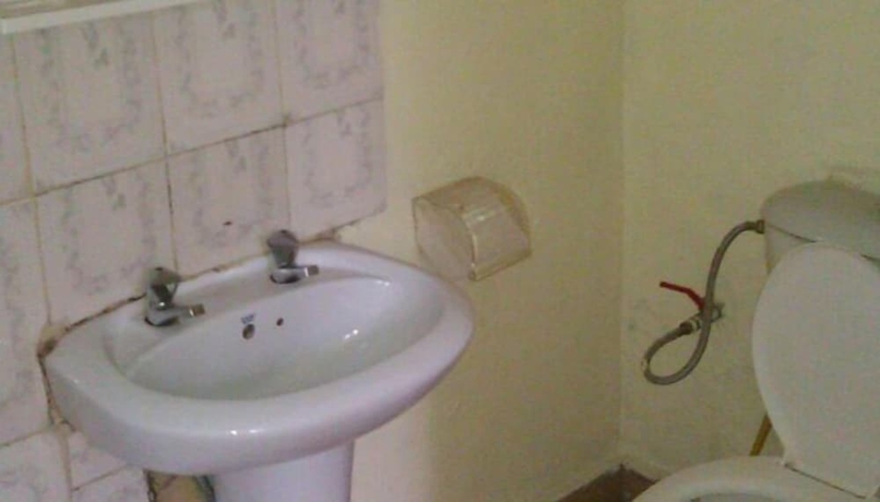Imagen de la habitación del Hotel Glory Guest House. Foto 8