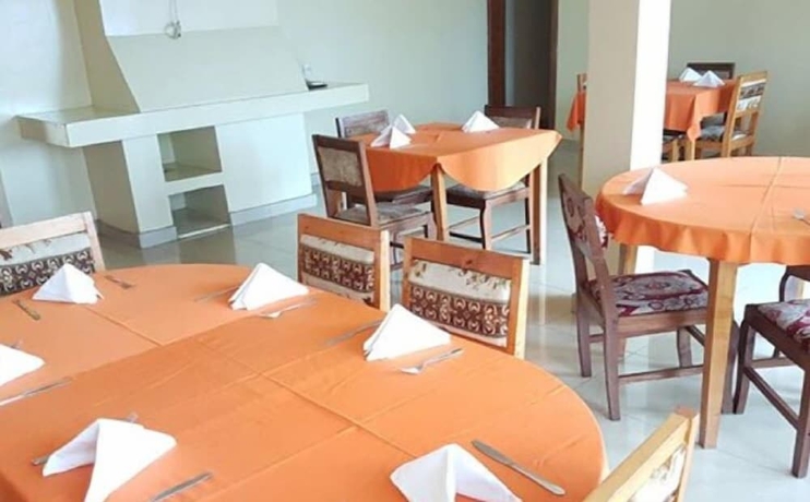 Imagen del bar/restaurante del Hotel Glory Guest House. Foto 4