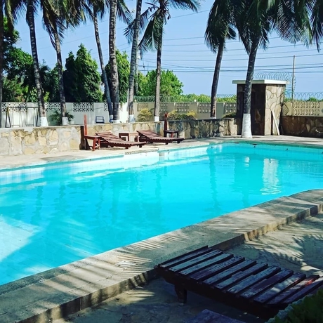 Imagen de la habitación del Hotel Glory Holiday Resort. Foto 5