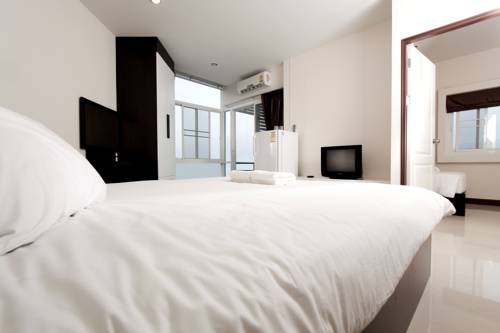 Imagen de la habitación del Hotel Glory Place. Foto 7