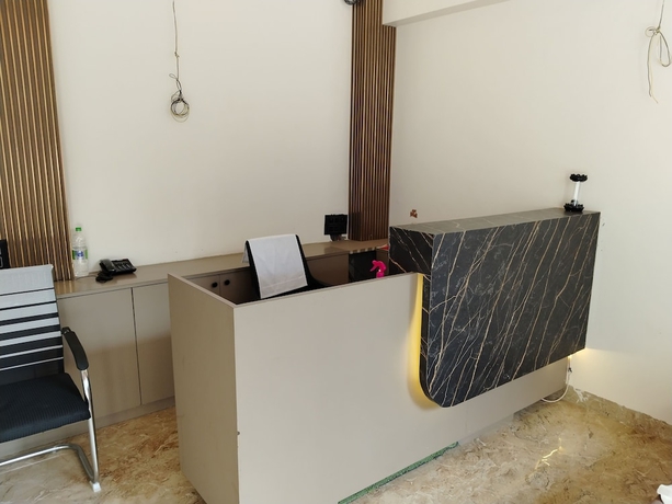 Imagen de los interiores del Hotel GloryInn, Indore. Foto 14