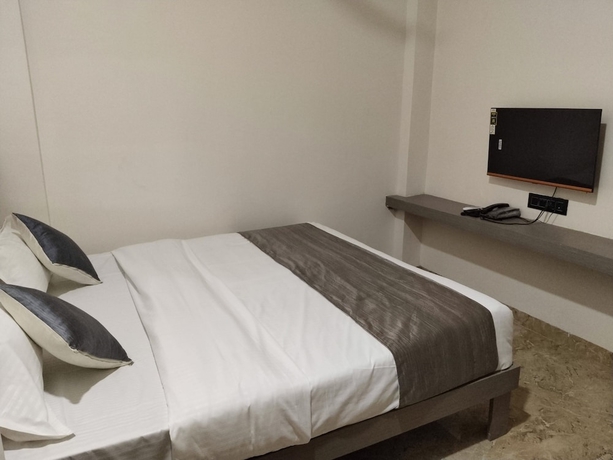 Imagen de la habitación del Hotel GloryInn, Indore. Foto 9