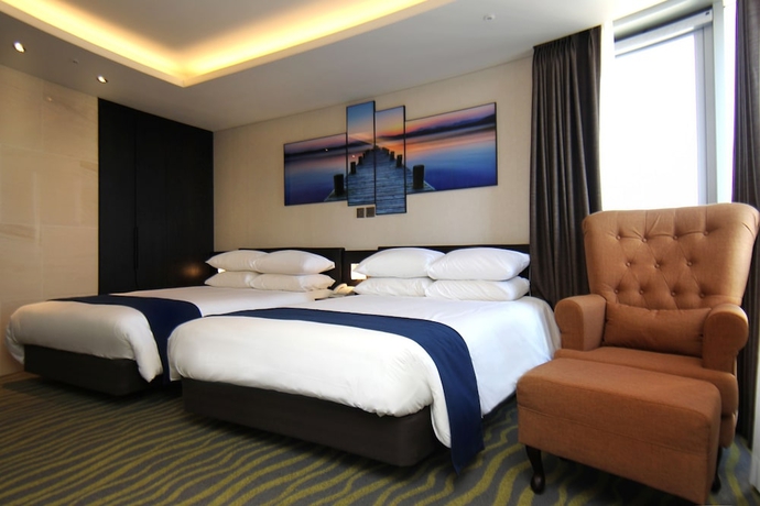 Imagen de la habitación del Hotel Gloucester Jeju. Foto 12