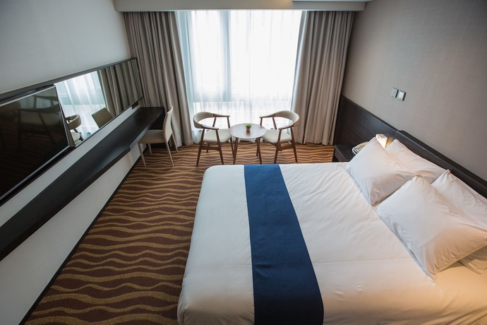 Imagen de la habitación del Hotel Gloucester Jeju. Foto 14