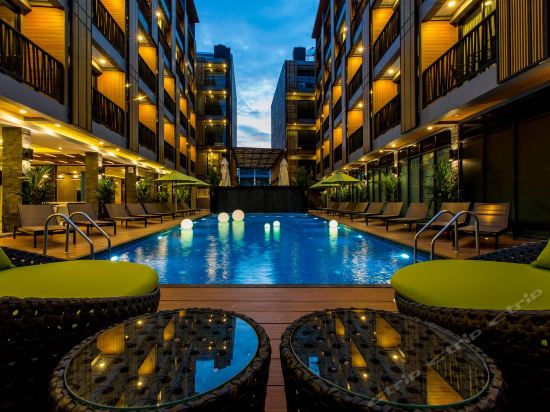 Imagen de la piscina del Hotel Glow Ao Nang Krabi. Foto 13