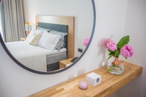 Imagen de la habitación del Hotel Glow Boutique and Suites. Foto 9