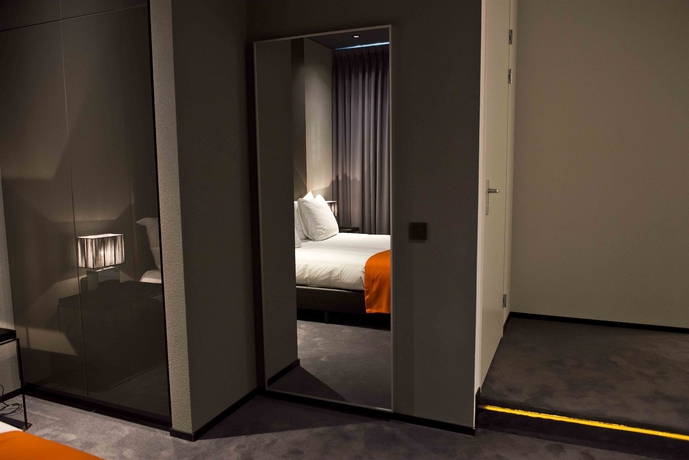 Imagen de la habitación del Hotel Glow, Eindhoven. Foto 5