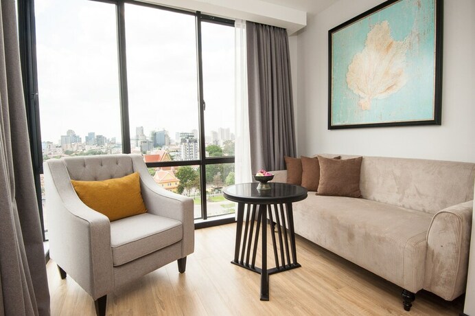 Imagen de la habitación del Hotel Glow Park Grand Royal Palace. Foto 13