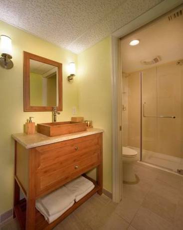 Imagen de la habitación del Hotel Glunz Ocean Beach And Resort. Foto 3