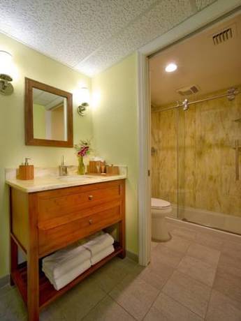 Imagen de la habitación del Hotel Glunz Ocean Beach And Resort. Foto 5