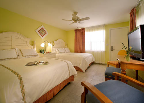 Imagen de la habitación del Hotel Glunz Ocean Beach And Resort. Foto 12