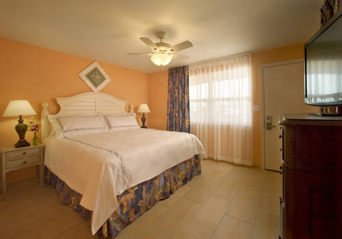 Imagen de la habitación del Hotel Glunz Ocean Beach And Resort. Foto 14