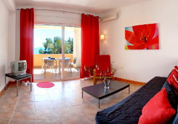 Imagen general del Hotel Glyfa Corfu Apartments. Foto 9