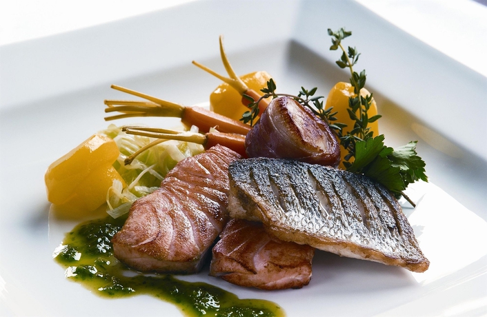 Imagen del bar/restaurante del Hotel Glynhill. Foto 2