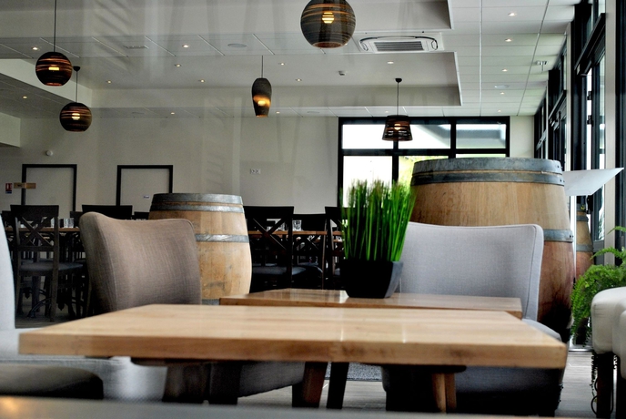 Imagen del bar/restaurante del Hotel Gnac E Pause. Foto 7