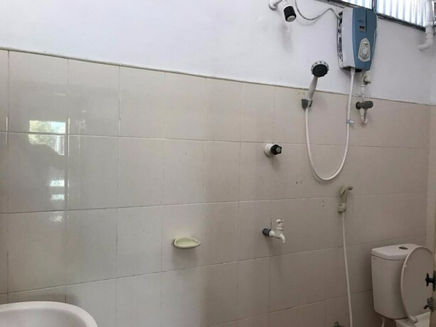Imagen de la habitación del Hotel Gnanams. Foto 18