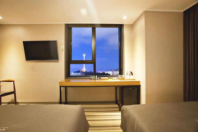 Imagen de la habitación del Hotel Gnb. Foto 7