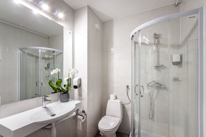 Imagen de la habitación del Hotel Go Carcow Resort. Foto 15