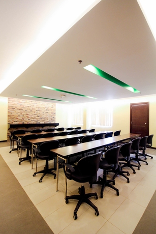 Imagen de los interiores del Hotel Go Hotels Puerto Princesa. Foto 7