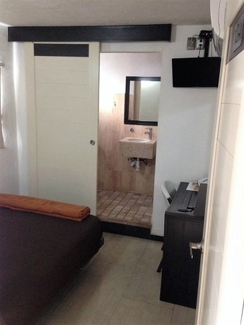 Imagen de la habitación del Hotel Go Mini. Foto 7