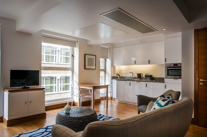 Imagen de los interiores del Hotel Go Native Tower Hill. Foto 15