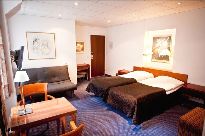 Imagen de la habitación del Hotel Go Saga. Foto 3