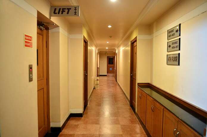 Imagen de los interiores del Hotel Goa Woodlands. Foto 25