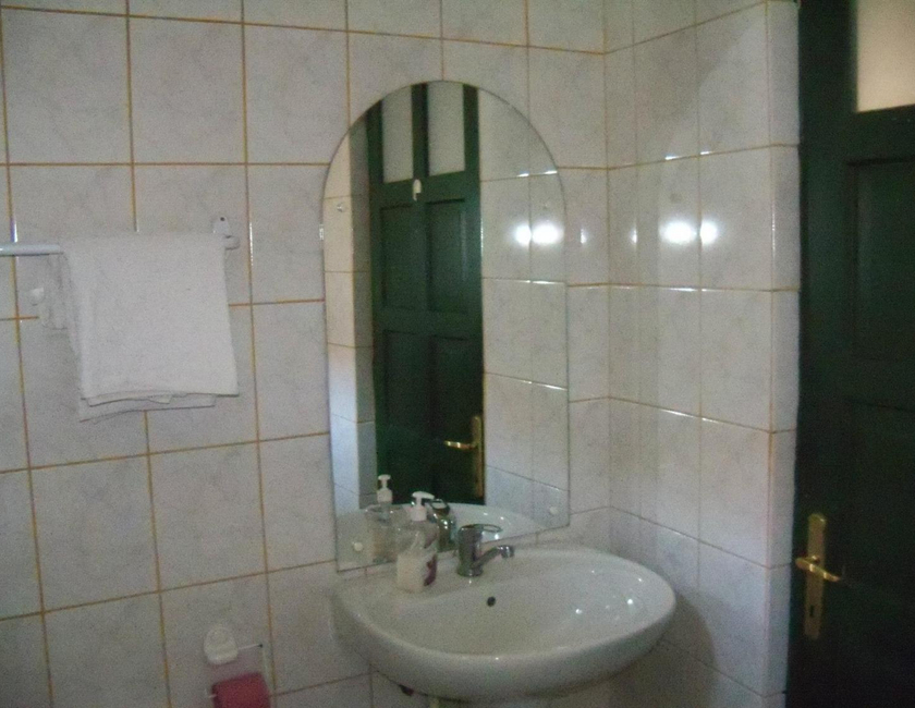 Imagen general del Hotel G&oacute;b&eacute; Cs&aacute;rda. Foto 16
