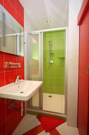 Imagen de la habitación del Hotel G&oacute;l Garni. Foto 8