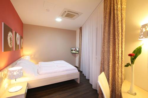 Imagen de la habitación del Hotel G&oacute;l Garni. Foto 12