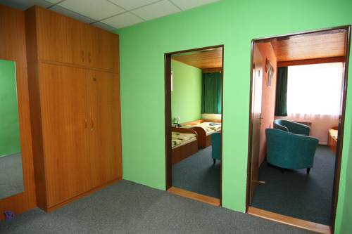 Imagen de la habitación del Hotel G&oacute;l Garni. Foto 15