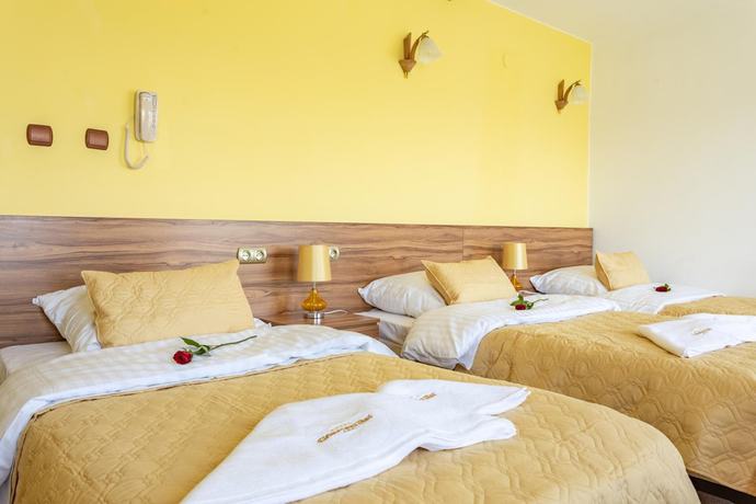 Imagen de la habitación del Hotel G&oacute;ralski Raj. Foto 6