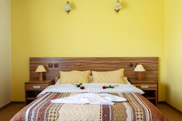 Imagen de la habitación del Hotel G&oacute;ralski Raj. Foto 10