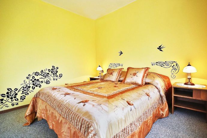 Imagen de la habitación del Hotel G&oacute;ralski Raj. Foto 11