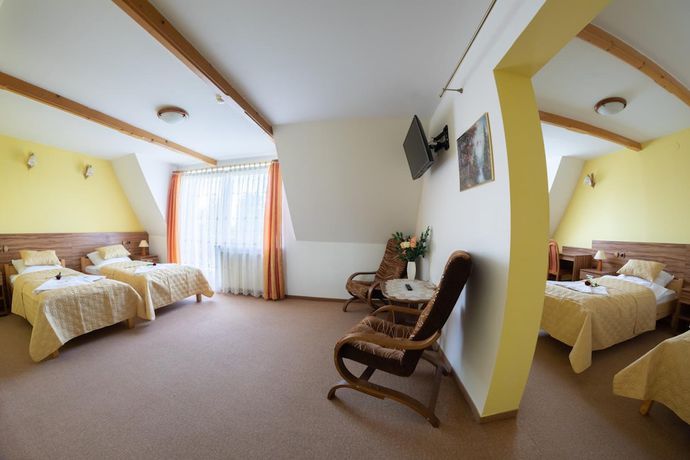 Imagen de la habitación del Hotel G&oacute;ralski Raj. Foto 12