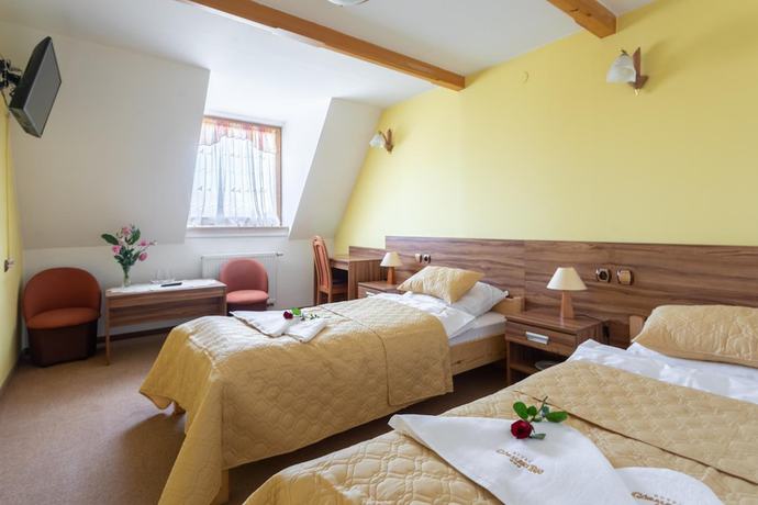 Imagen de la habitación del Hotel G&oacute;ralski Raj. Foto 13